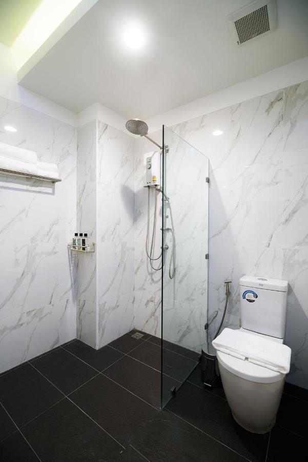 Himku Hotel - Adult Only Csiangmaj Kültér fotó