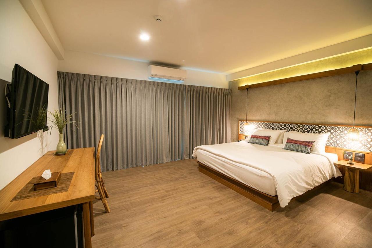 Himku Hotel - Adult Only Csiangmaj Kültér fotó
